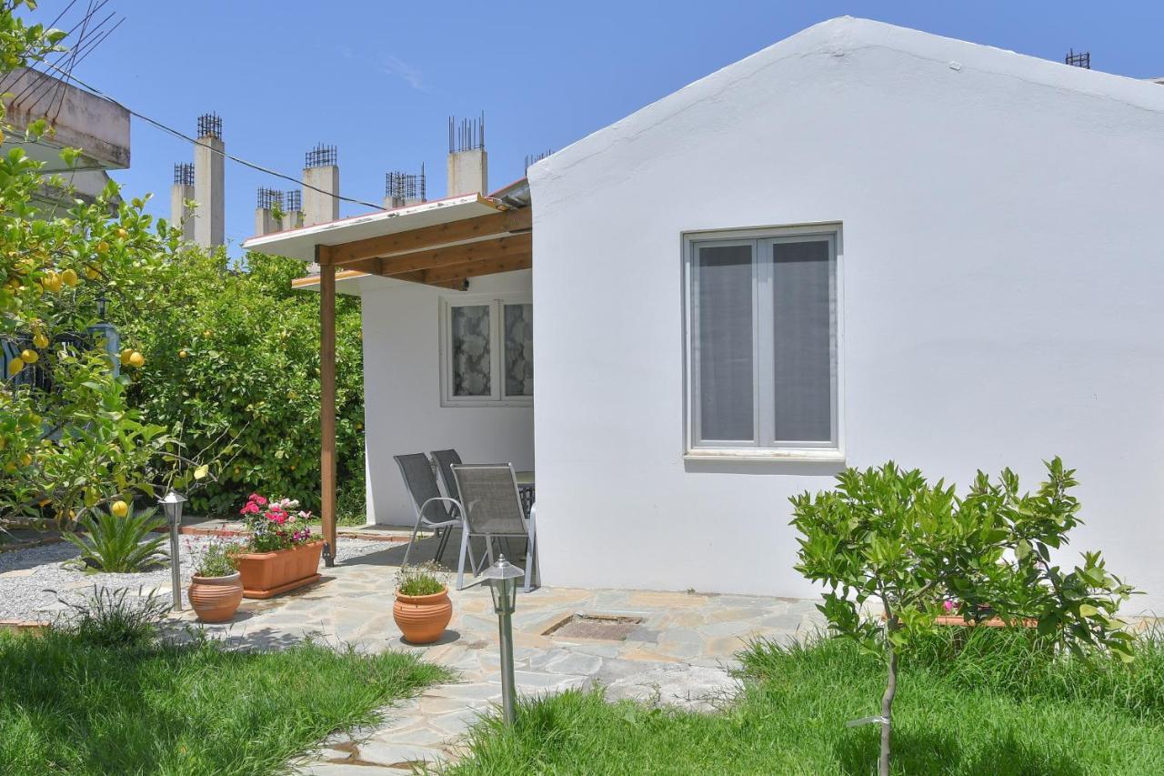 The Olive Garden House Charaki Exterior foto